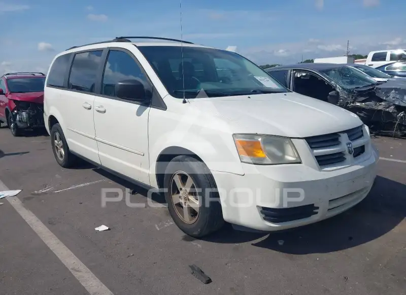 2010 Dodge Grand Caravan фото
