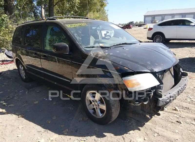 2010 Dodge Grand Caravan фото