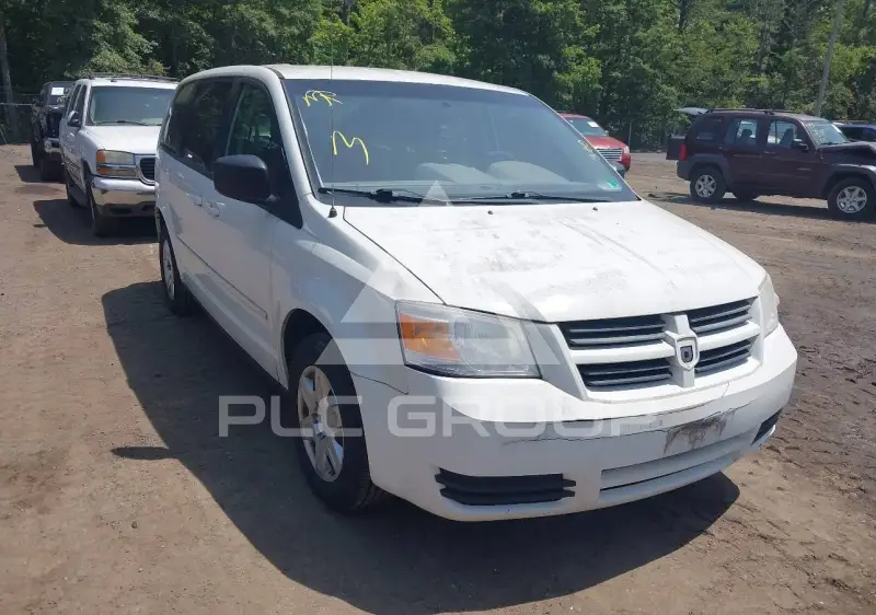 2010 Dodge Grand Caravan фото