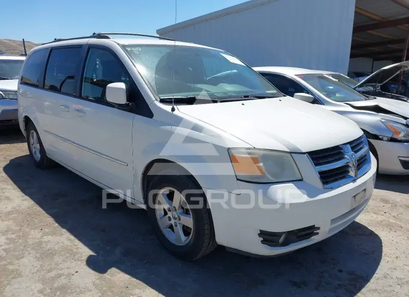 2010 Dodge Grand Caravan фото