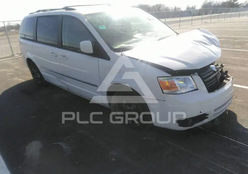 2010 Dodge Grand Caravan фото