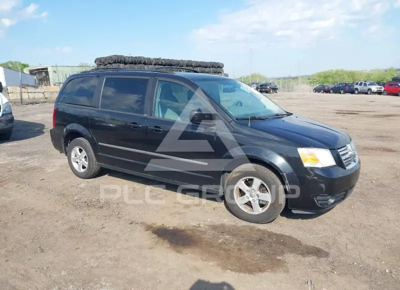 2010 Dodge Grand Caravan photo