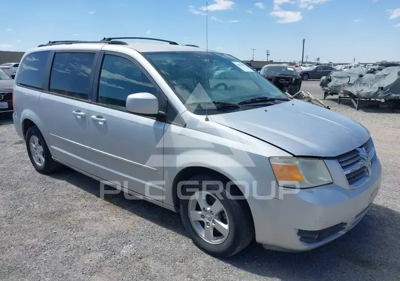 2010 Dodge Grand Caravan фото
