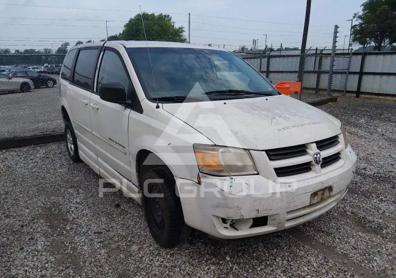 2010 Dodge Grand Caravan photo