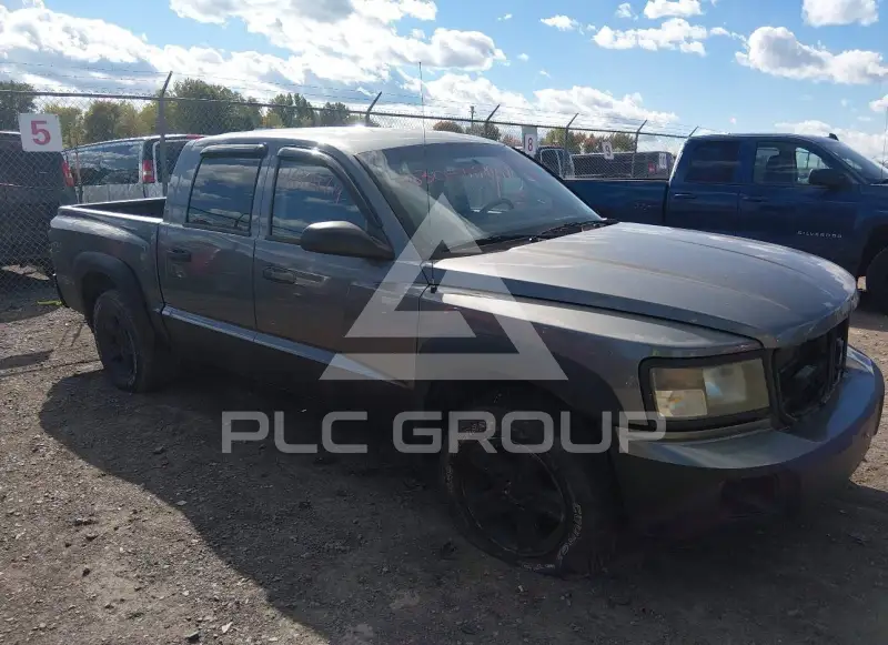 2010 Dodge DAKOTA photo