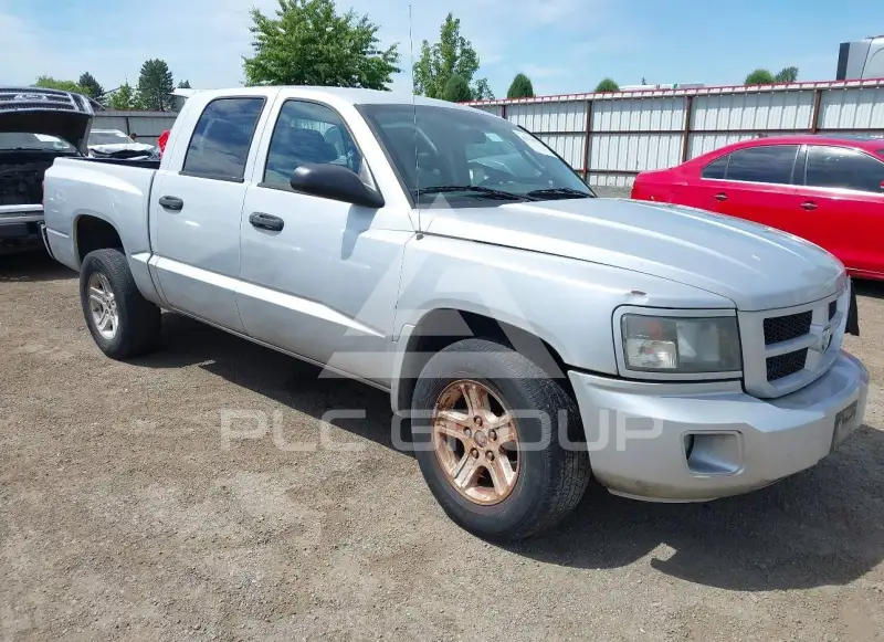 2010 Dodge DAKOTA фото