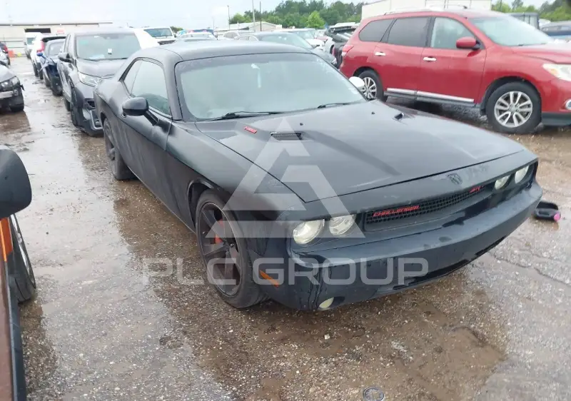2010 Dodge CHALLENGER photo