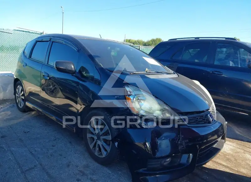 2010 Honda FIT photo