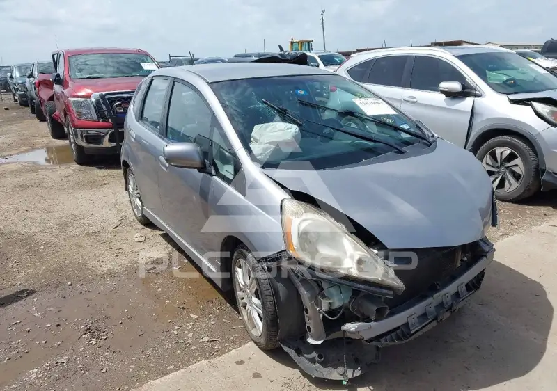 2010 Honda FIT photo