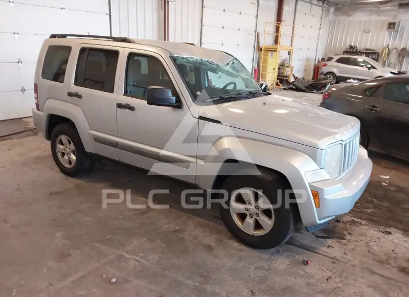 2010 Jeep LIBERTY фото