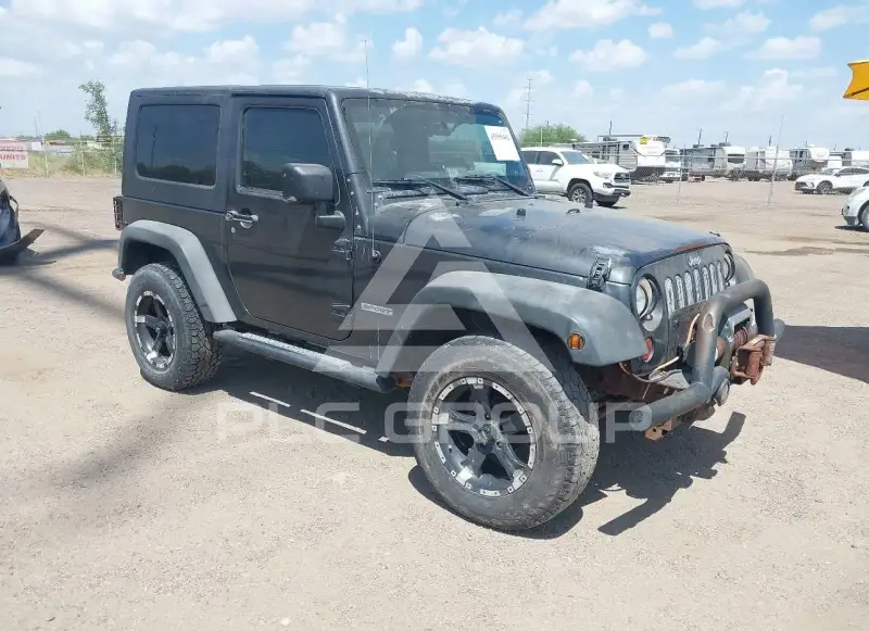 2010 Jeep WRANGLER фото