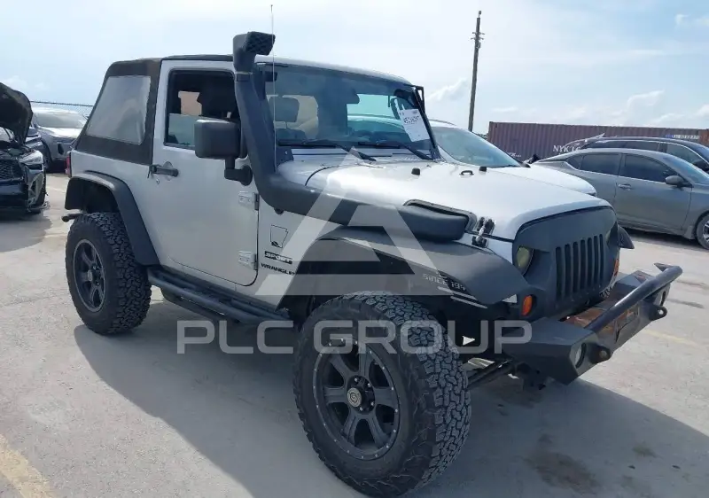 2010 Jeep WRANGLER фото
