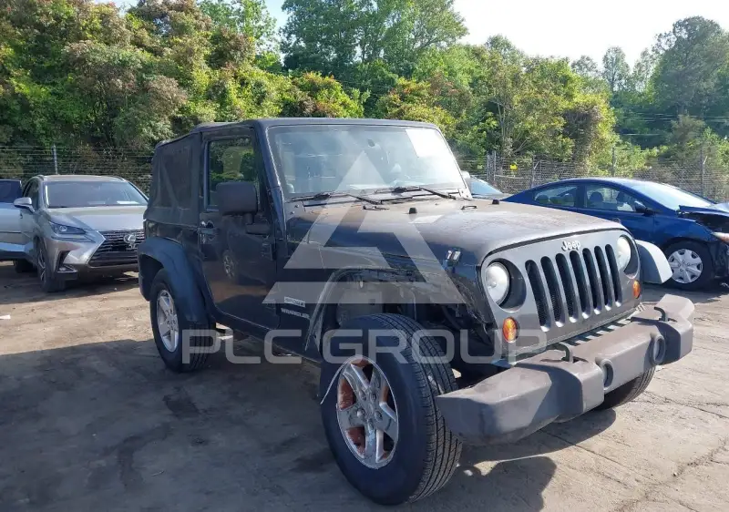 2010 Jeep WRANGLER фото
