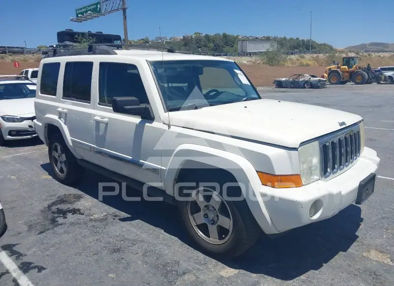 2010 Jeep COMANDER фото