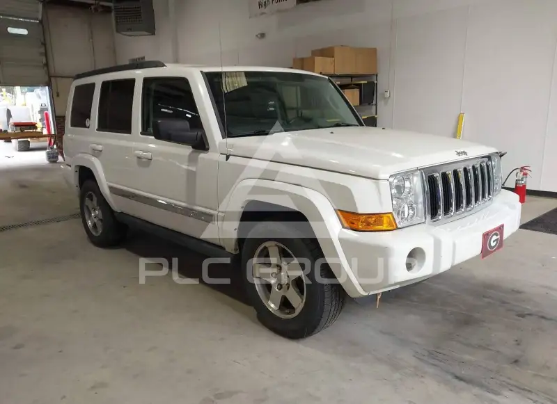 2010 Jeep COMANDER фото