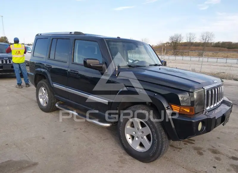 2010 Jeep COMANDER фото