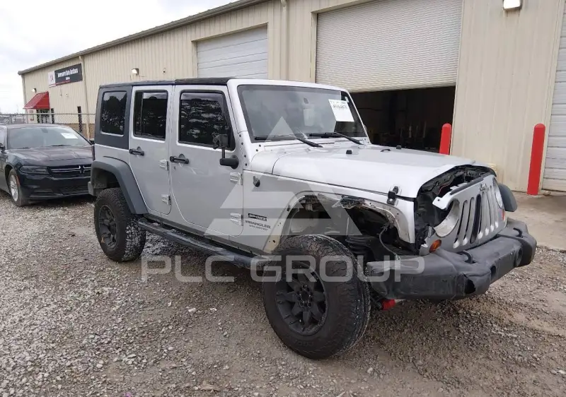 2010 Jeep WRANGLER фото