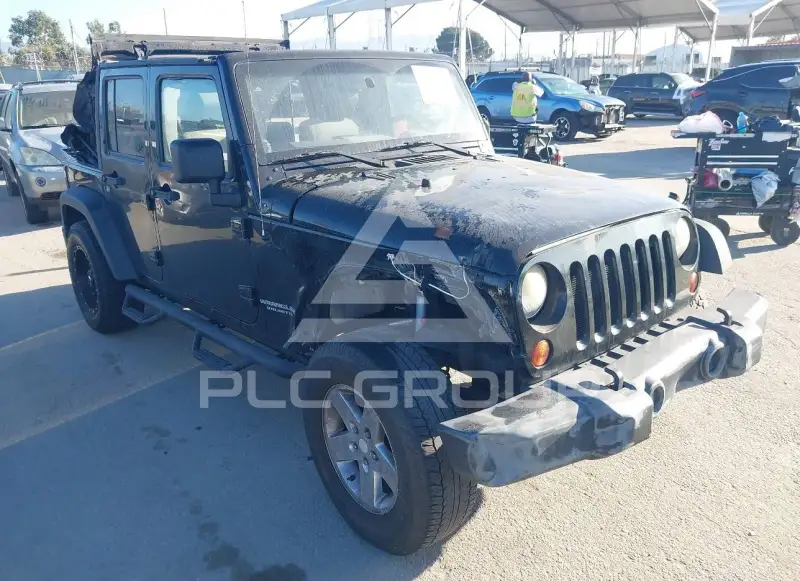 2010 Jeep WRANGLER фото