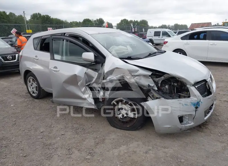 2010 Pontiac VIBE фото