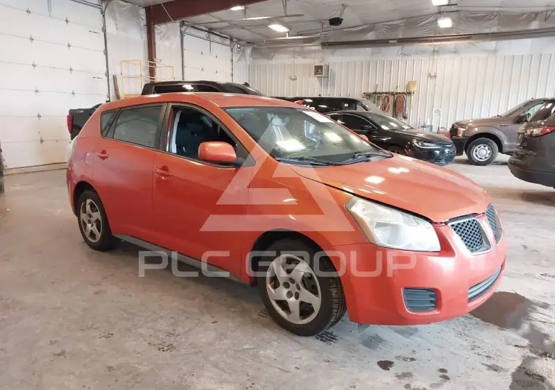 2010 Pontiac VIBE photo