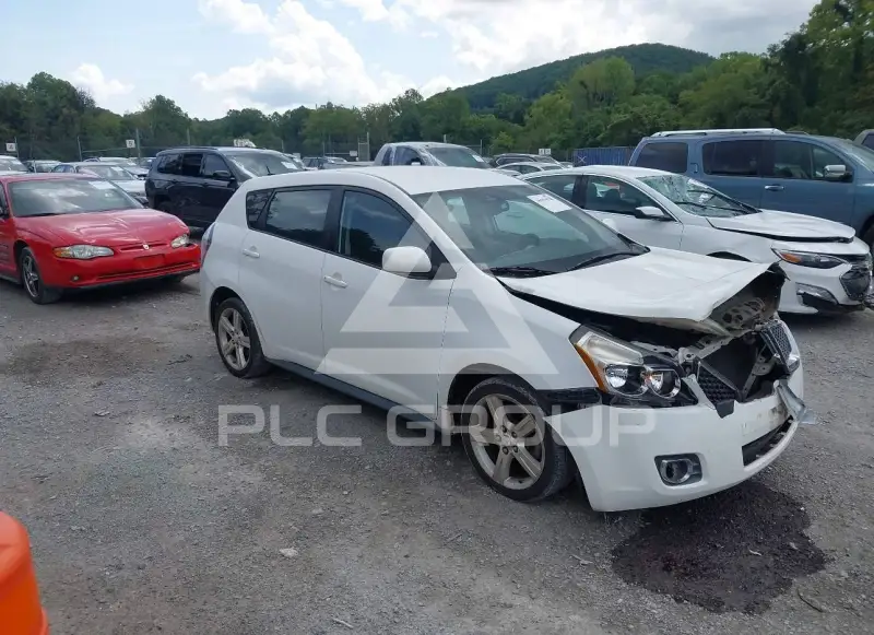 2010 Pontiac VIBE photo