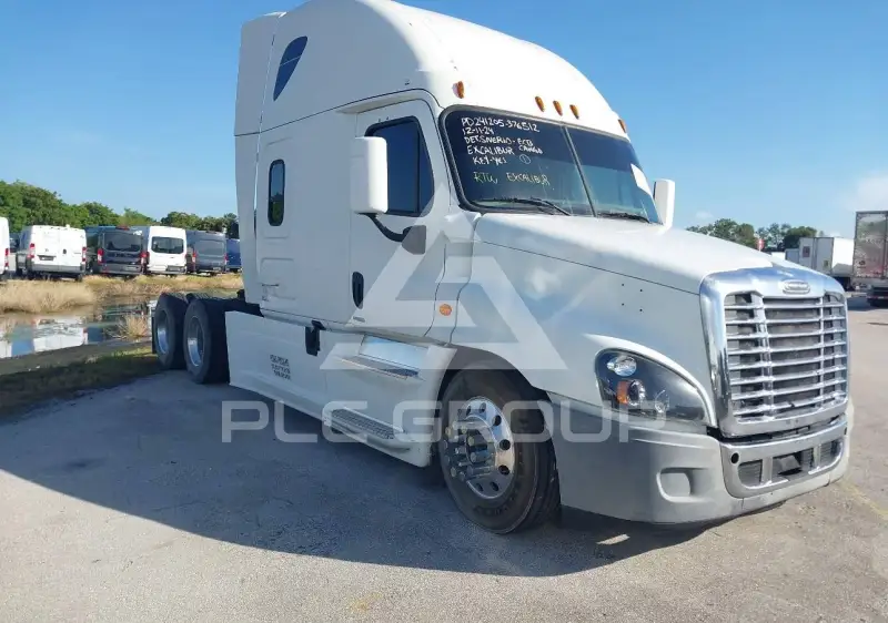 2010 Freightliner  фото