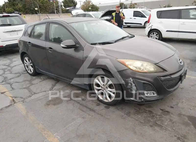 2010 Mazda 3 фото