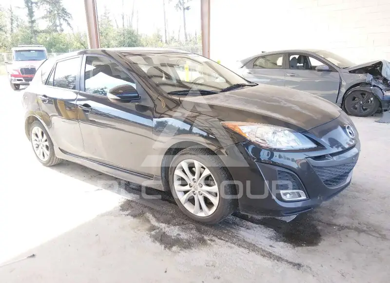 2010 Mazda 3 photo