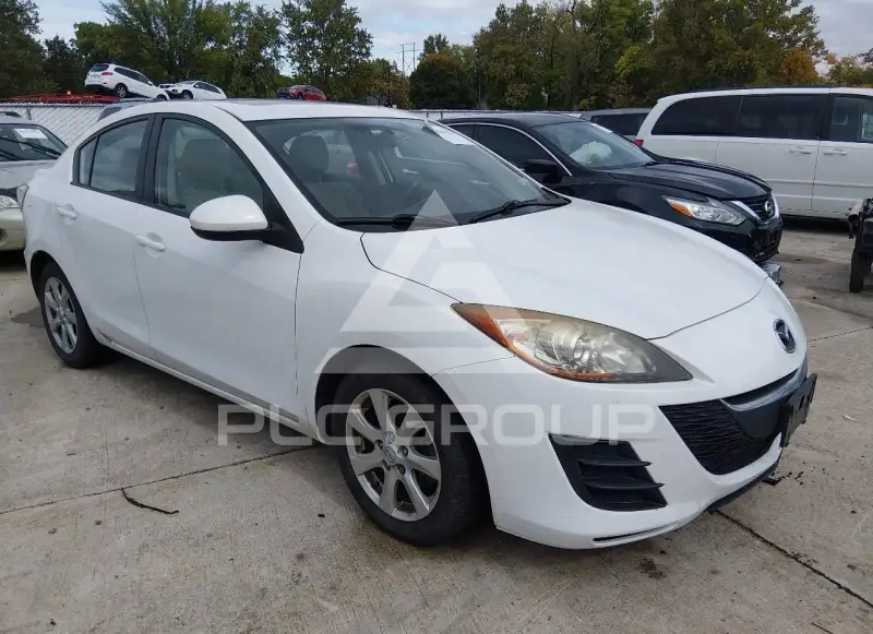 2010 Mazda 3 photo