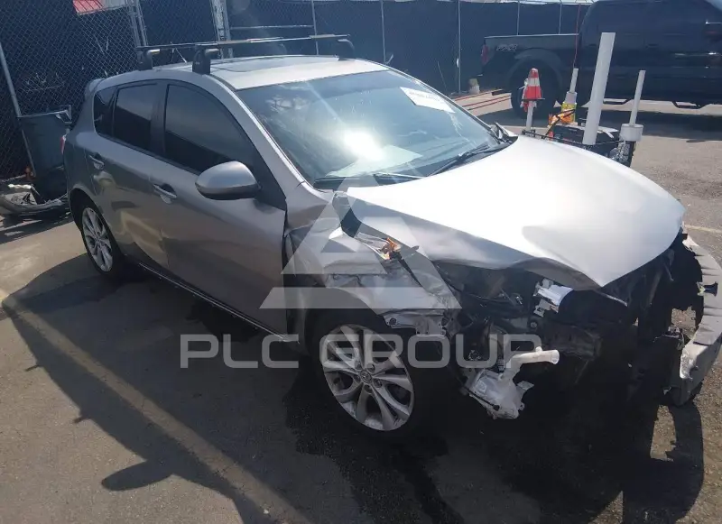 2010 Mazda 3 photo