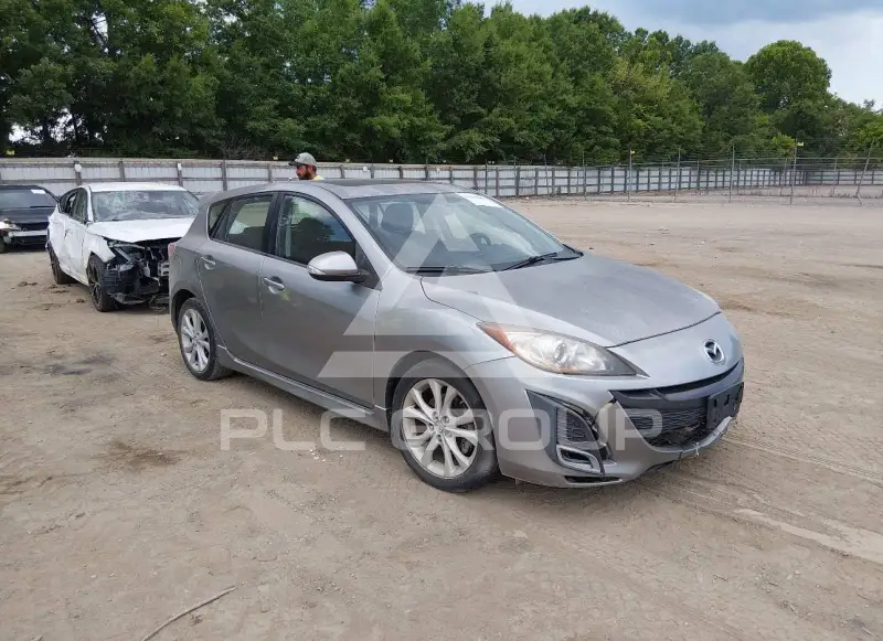 2010 Mazda 3 photo