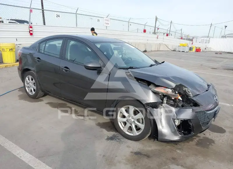 2010 Mazda 3 фото