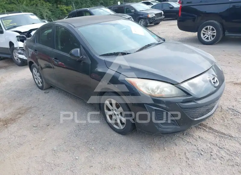 2010 Mazda 3 photo