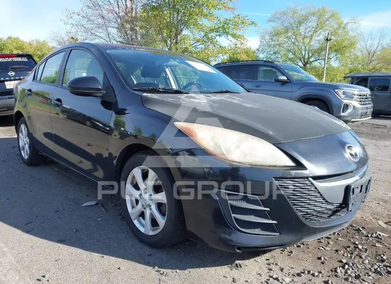2010 Mazda 3 photo