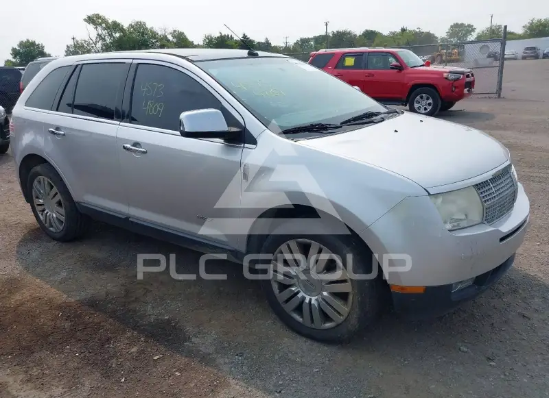 2010 Lincoln MKX photo