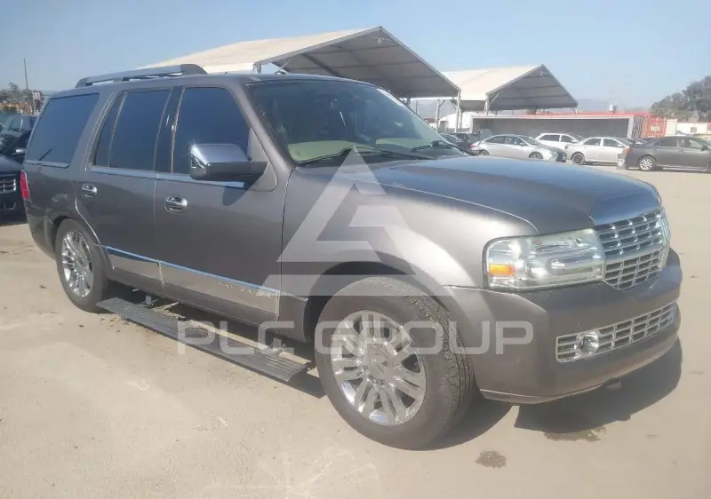 2010 Lincoln NAVIGATOR фото