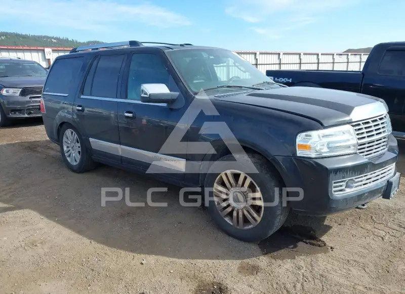 2010 Lincoln NAVIGATOR photo