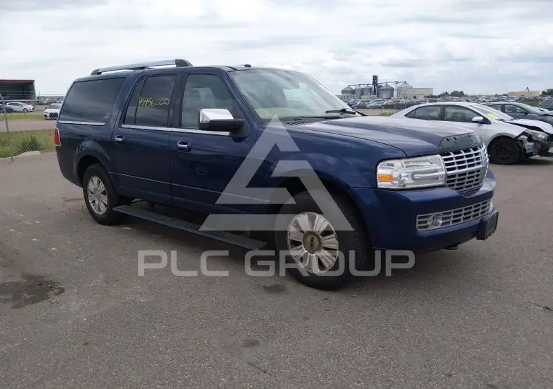 2010 Lincoln NAVIGATOR фото