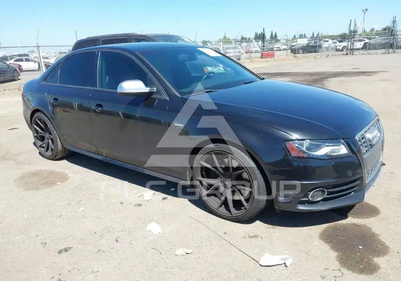 2010 Audi S4 фото