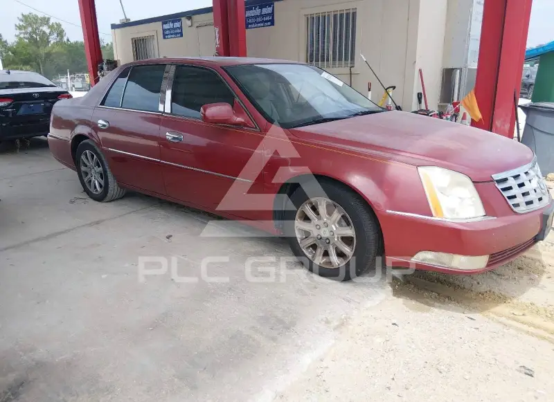 2010 Cadillac DTS фото