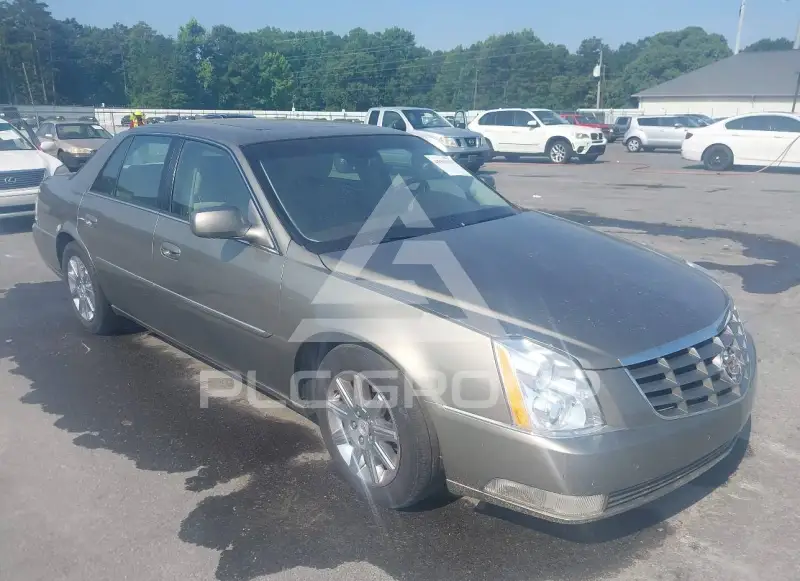 2010 Cadillac DTS фото