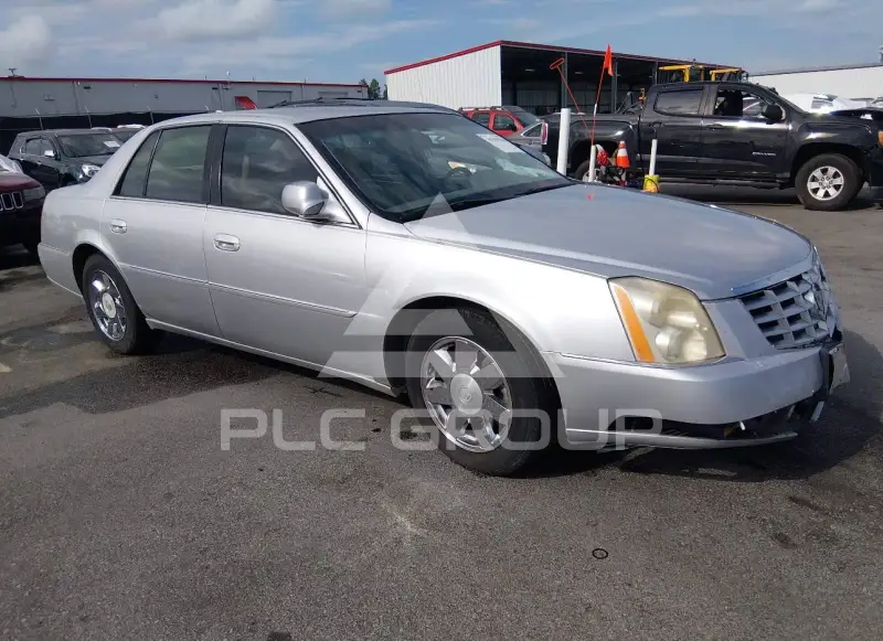 2010 Cadillac DTS фото