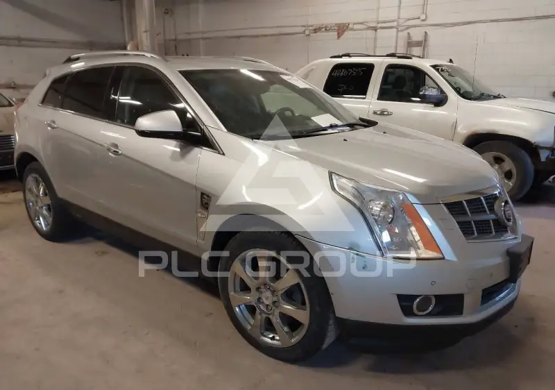 2010 Cadillac SRX photo