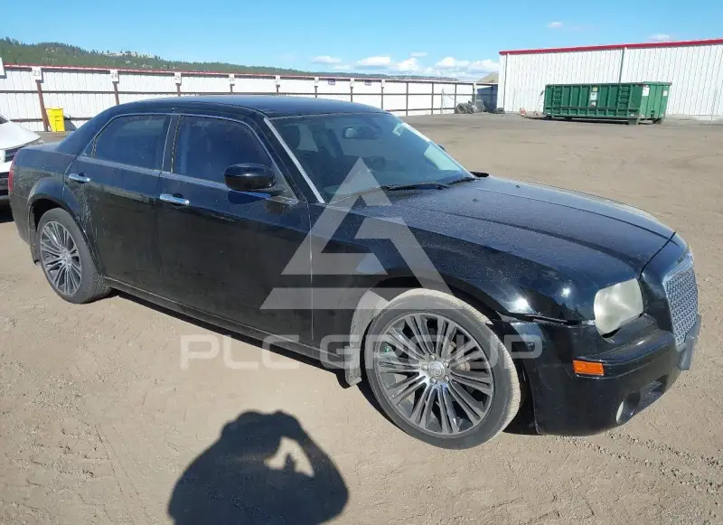 2010 Chrysler 300 photo