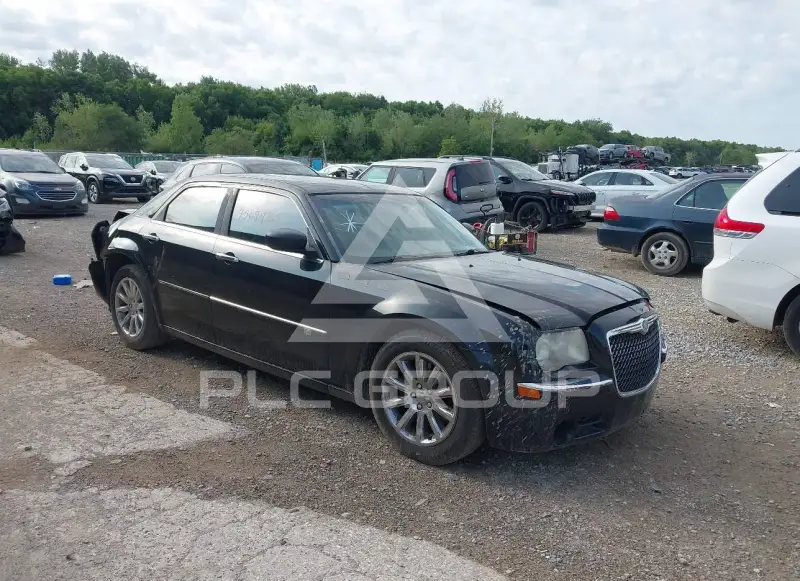2010 Chrysler 300 фото