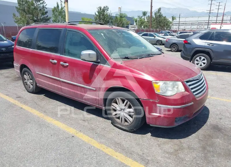 2010 Chrysler TOWN & COUNTRY фото