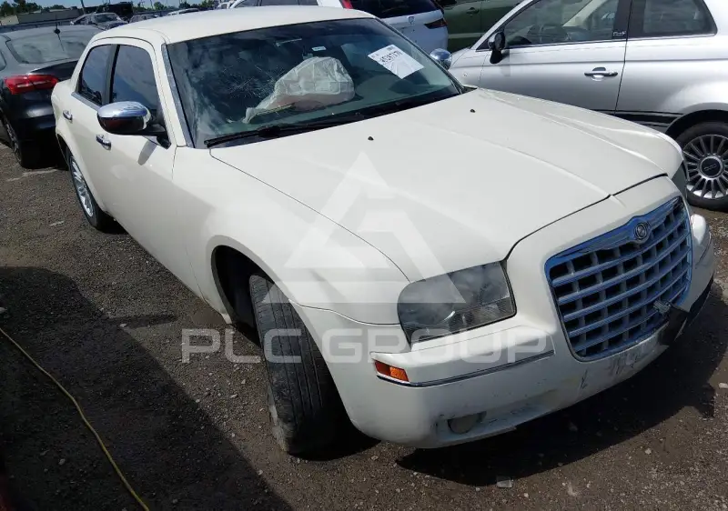 2010 Chrysler 300 фото