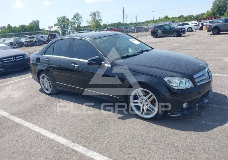 2010 Mercedes Benz C 350 фото