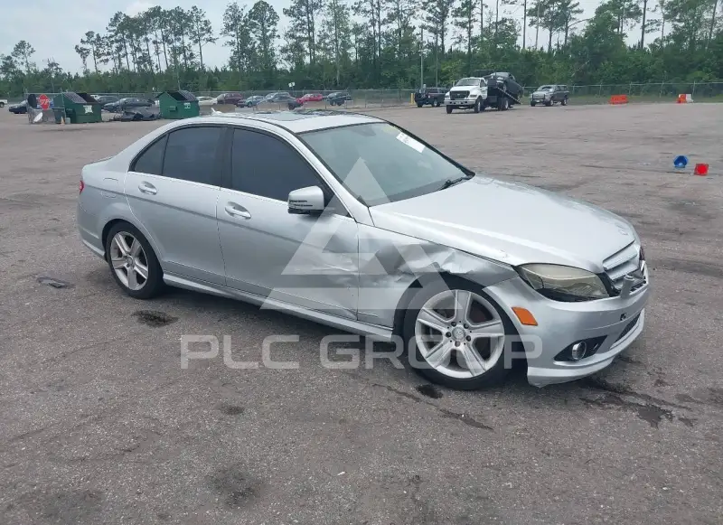 2010 Mercedes Benz C 300 фото
