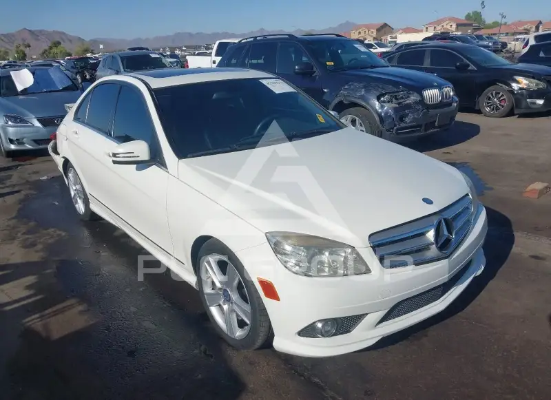2010 Mercedes Benz C 300 photo